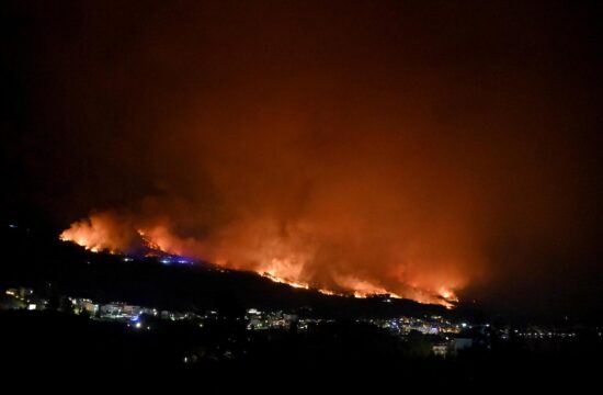 Veliki požar u Tučepima.