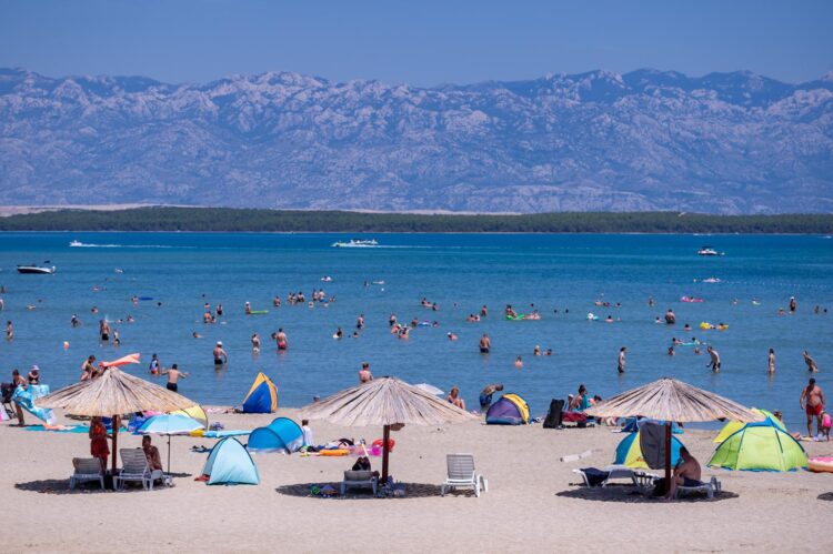 Prekrasna plaža i ljekovito blato: Obožavaju je i odrasli i djeca.