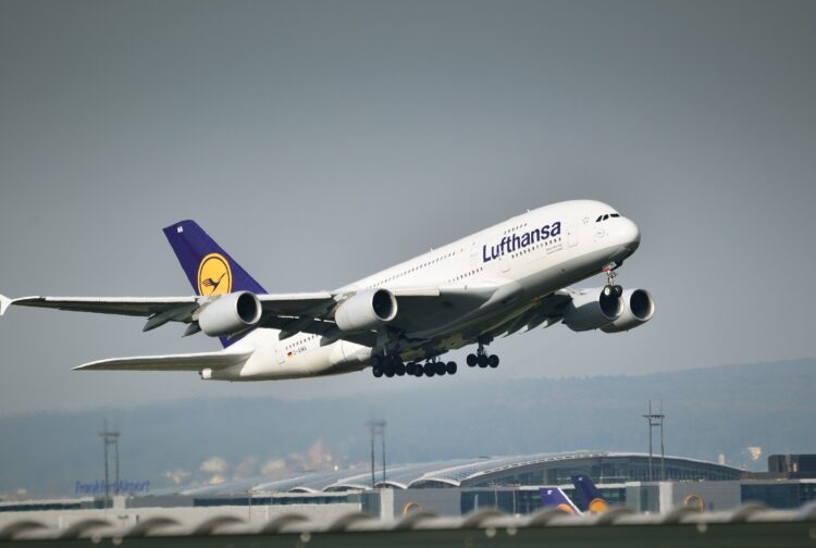 Lufthansa očekuje akcije klimatskih aktivista i na letovima.