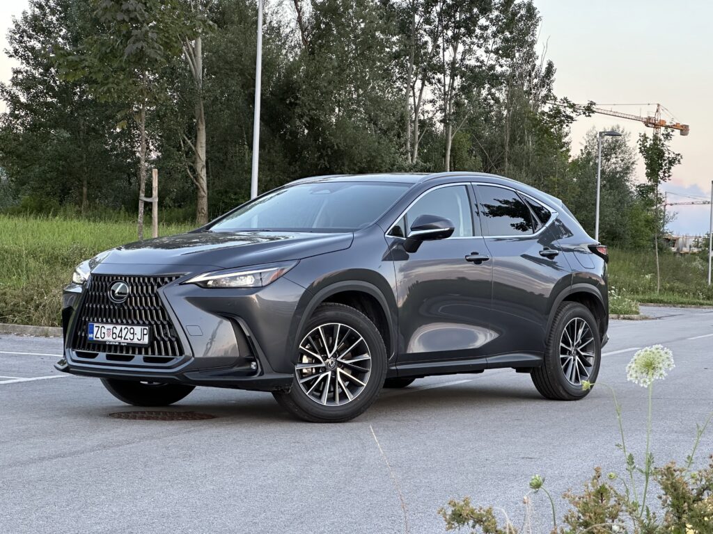 Test: Lexus NX