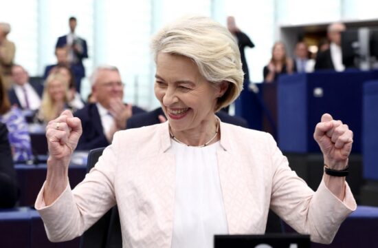 Von der Leyen odbacila optužbe o manjku žena u EK: Ako ne pitaš, nećeš ni dobiti!