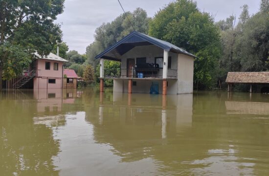 Poplavljene kuće u Zelenom otoku