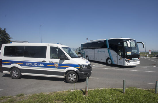 Policija