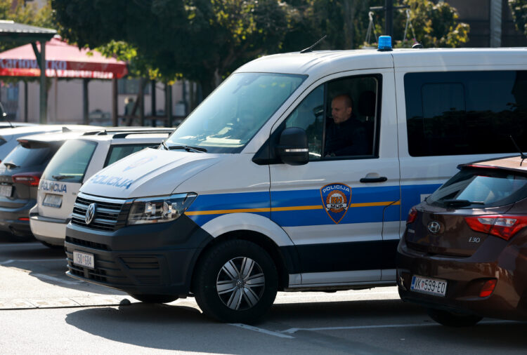 Policija na terenu