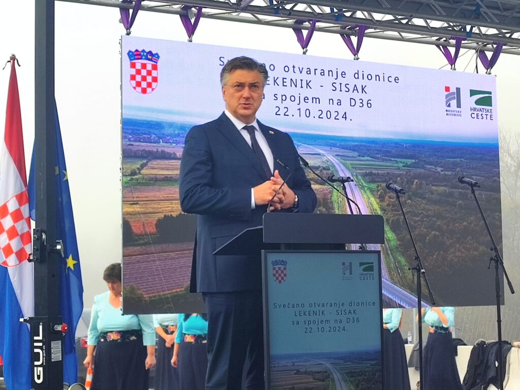 andrej plenković na otvorenju autoceste a11