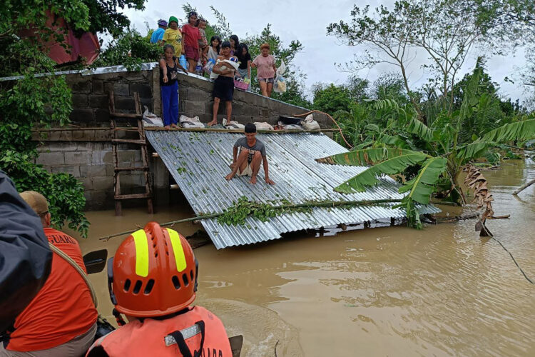 akcija spašavanja nakon oluje na filipinima