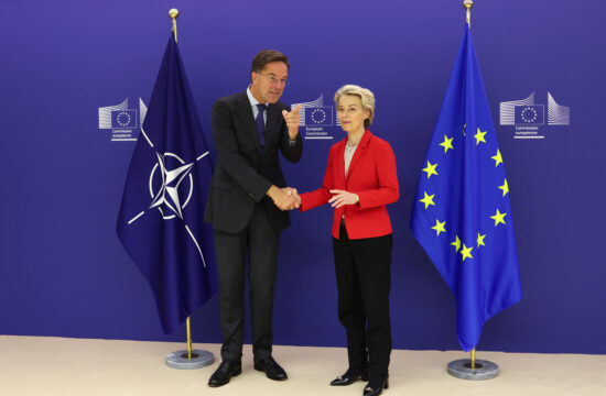 ursula von der leyen i mark rutte