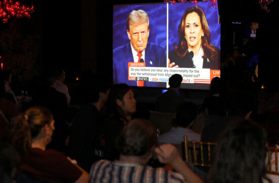 Kamala Harris, Donald Trump