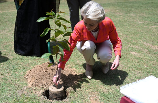 ursula von der leyen sadi biljku