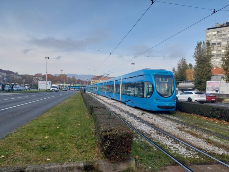 zastoj tramvaja u zagrebu