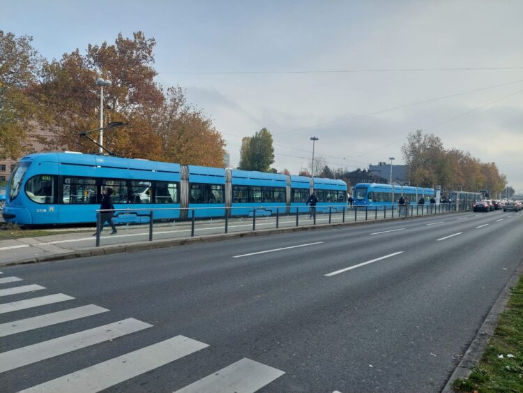 zastoj tramvaja u zagrebu