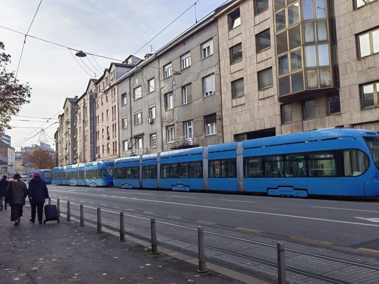 zastoj tramvaja u zagrebu