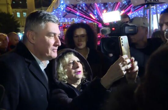 Zoran Milanović na druženju s građanima u Zagrebu.