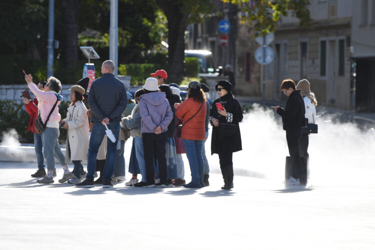 turisti u šibeniku