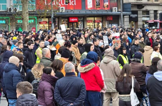 studenti tehničkih fakulteta u beogradu odali počast djetetu ubijenom u Zagrebu