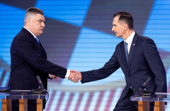 Zoran Milanović i Dragan Primorac se rukuju